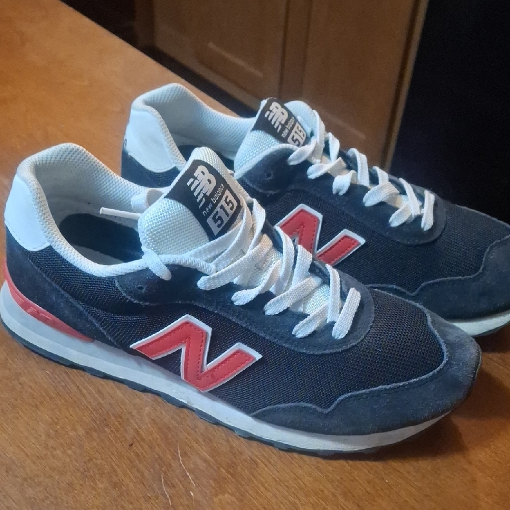 New Balance Men's Black and White Sneakers with Red Accents